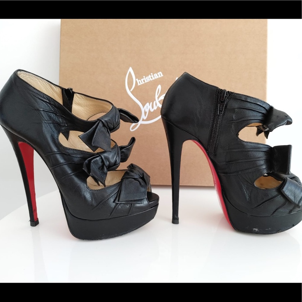 Christian Louboutin Black Leather Bow Ankle Boots - Picture 2 of 7